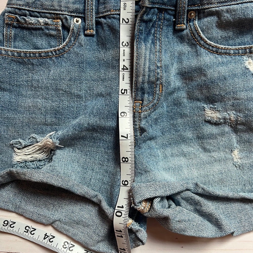 Old Navy Girl's Distressed Denim Shorts/Adjustable Waist Size 10 - Picture 7 of 8